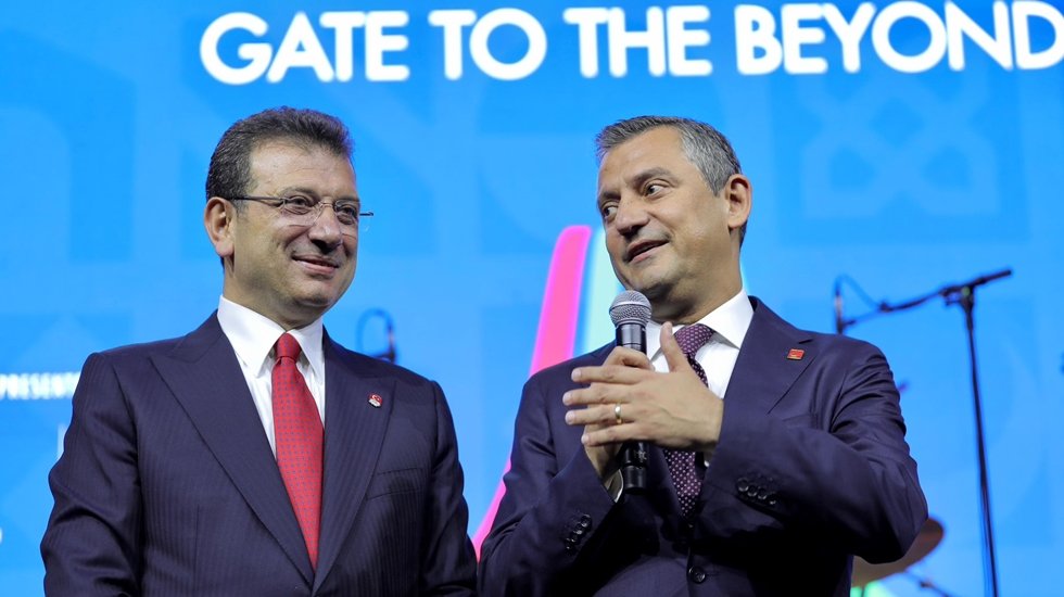 Paris&rsquo;te &lsquo;İstanbul Evi a&ccedil;ılışı&hellip;