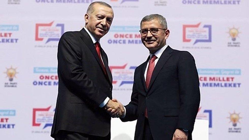 &Uuml;sk&uuml;dar Belediye Başkanlığı&rsquo;ndan eski Başkan T&uuml;rkmen hakkında su&ccedil; duyurusu