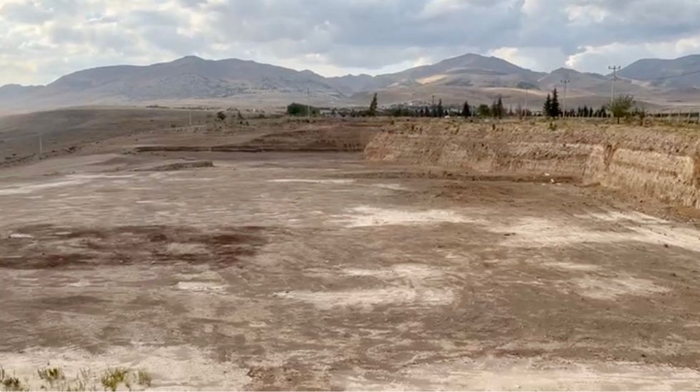 2025 yılının&nbsp;Şubat&nbsp;ayında bitecek olab hastanenin temeli...