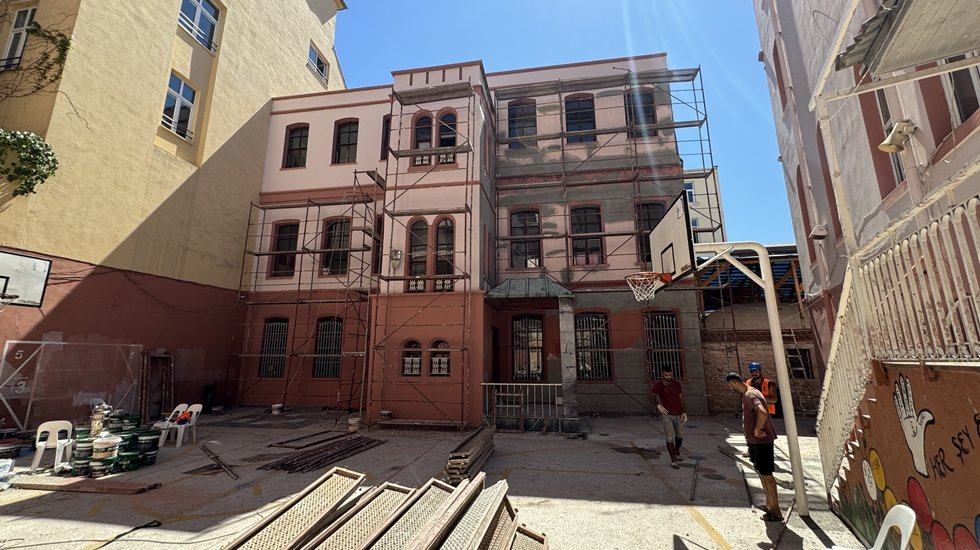 Beyoğlu Belediyesinden eğitime 70 milyon lira...