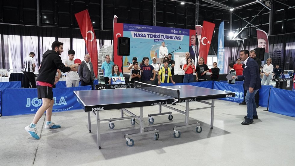 Beyoğlu’nda Masa Tenisi Turnuvası’nda 170 genç sporcu yarıştı