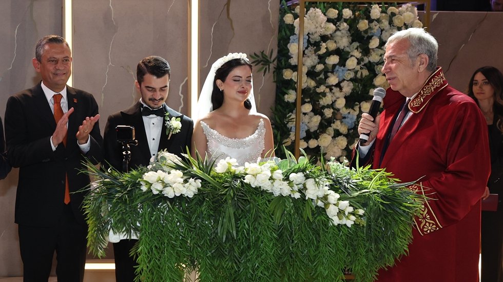 &Ccedil;ankaya Belediye Başkanı G&uuml;ner Evlendi...