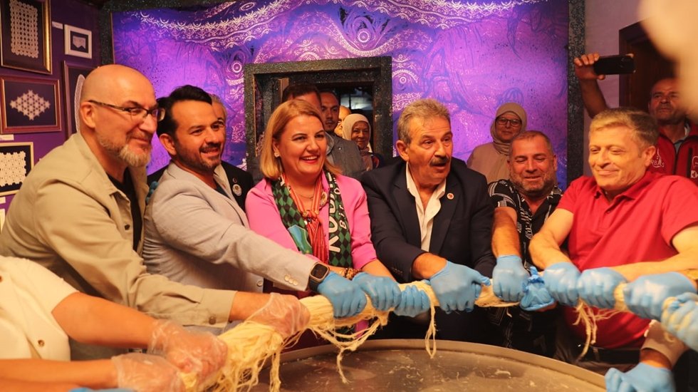 Kapanca Sokak Festivali coşkuyla başladı