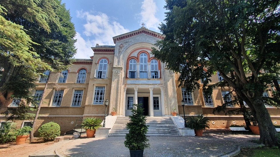 MEB&rsquo;den Heybeliada Ruhban Okulu&rsquo;nun a&ccedil;ılması y&ouml;n&uuml;nde talimat...