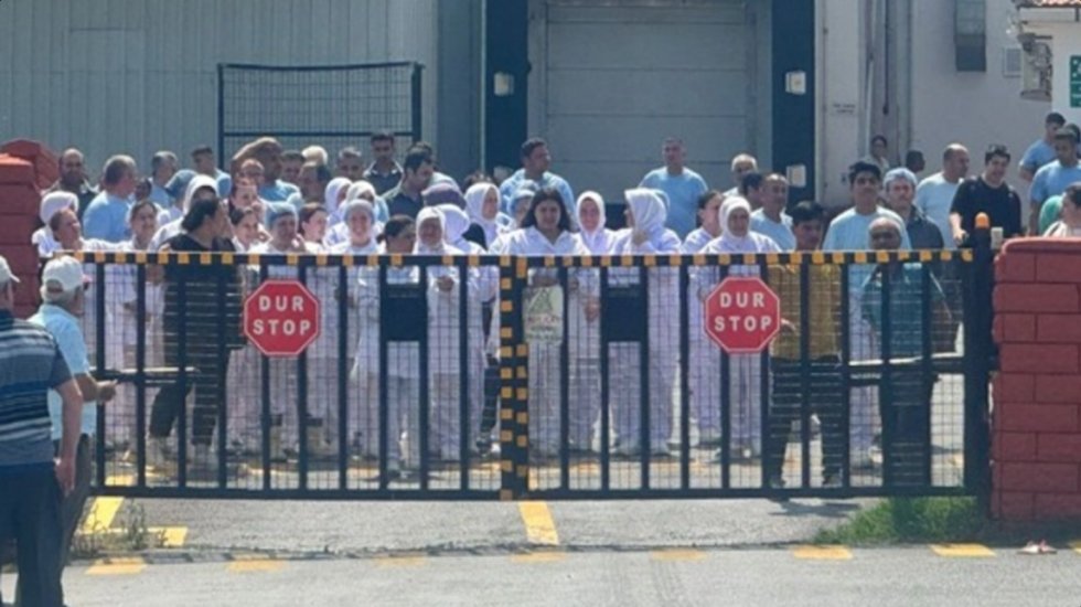 Polonez iş&ccedil;ilerini tehdit eden &Ccedil;atalca Emniyet M&uuml;d&uuml;r&uuml; hakkında su&ccedil; duyurusu