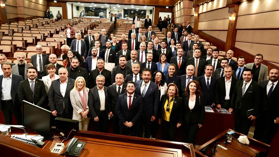 Akpolat: Kurulların siyasi tutumları Beşiktaş’ın uzun yıllar sıkıntı yaşamasına neden oldu...