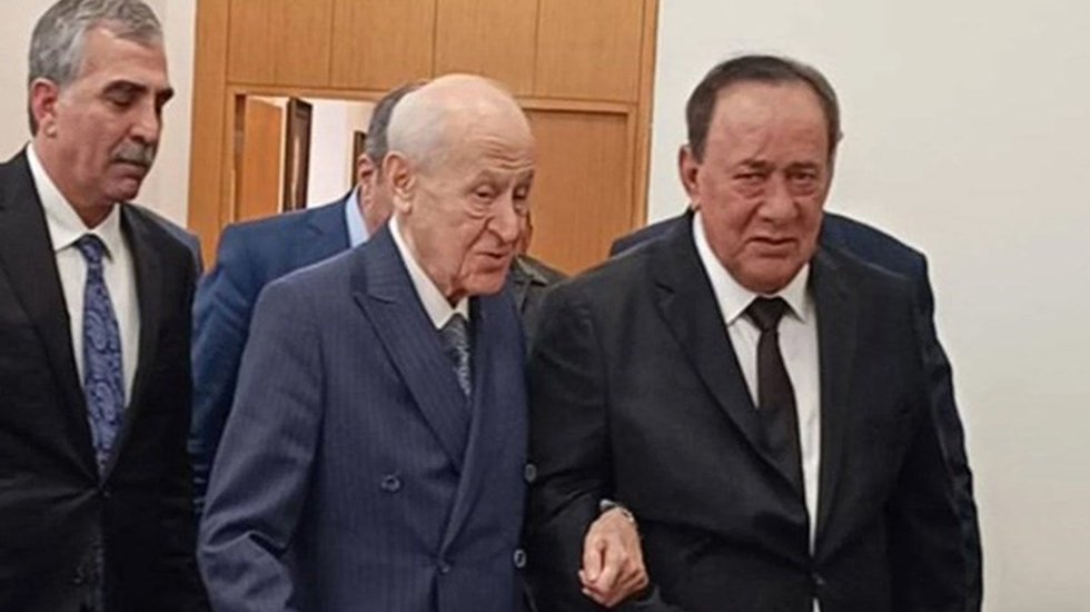 Alaattin &Ccedil;akıcı, MHP Genel Başkanı Devlet Bah&ccedil;eli'yi ziyaret etti