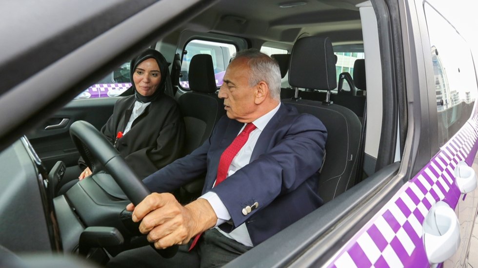 Küçükçekmece’de ücretsiz ‘anne taksi’ hizmeti…