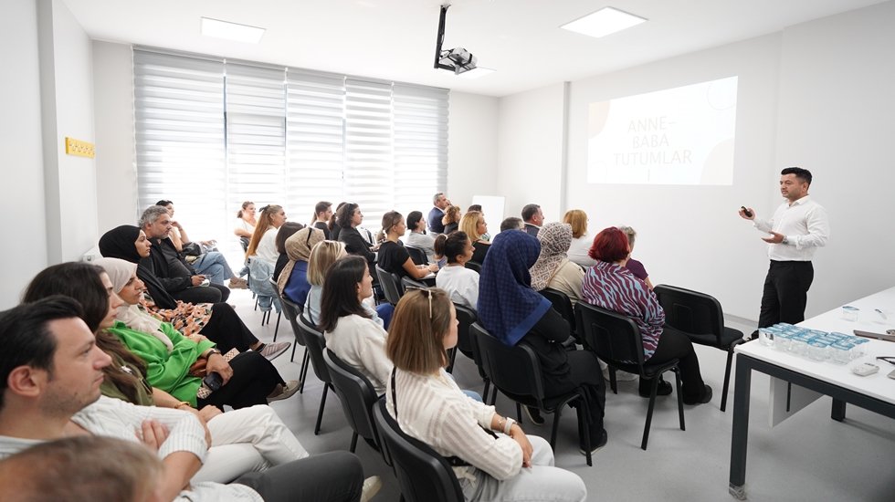 Mükemmel şartları sunamıyorsanız, çocuğunuzdan mükemmeli beklememelisiniz