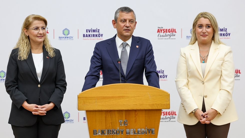 &Ouml;zg&uuml;r &Ouml;zel'den Erdoğan'a İstanbul S&ouml;zleşmesi i&ccedil;in &ccedil;ağrı: 'Biz hazırız'