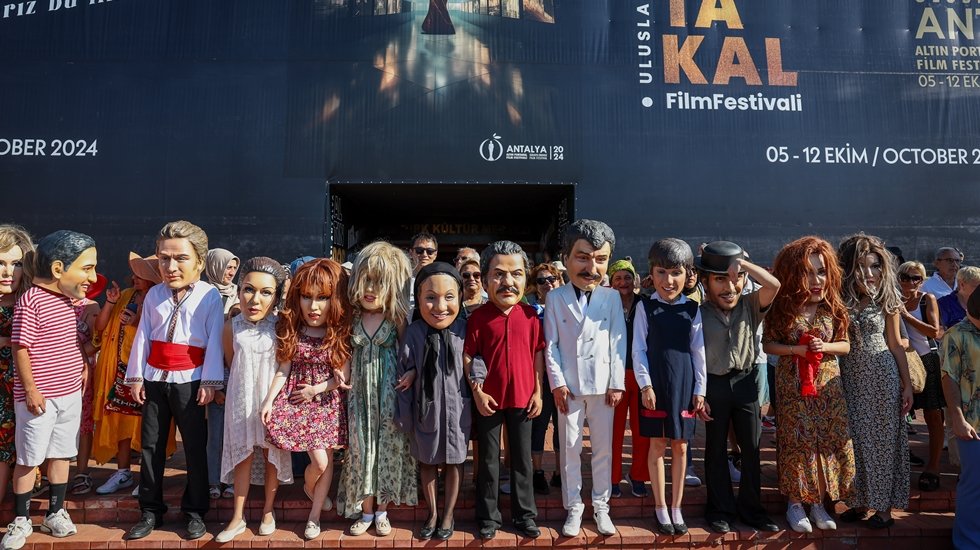 Uluslararası Antalya Altın Portakal Film Festivali, “Hikayemiz Birlikte” diyerek başladı
