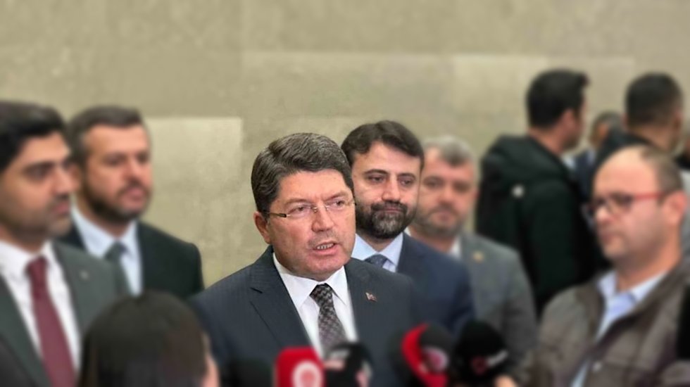 'Yenidoğan &Ccedil;etesi' hakkında a&ccedil;ıklama yapan Bakan Tun&ccedil; Kılı&ccedil;daroğlu&rsquo;nu hedef aldı!