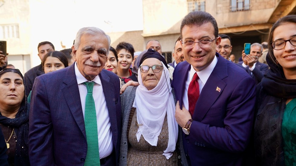 İmamoğlu'ndan 'Ahmet T&uuml;rk' yorumu: Muteber biriyse neden ter&ouml;rist diyerek kayyum atadınız?