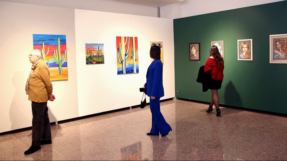 “Bir Arada” Sefaköy Galeri Küp’te kapılarını araladı