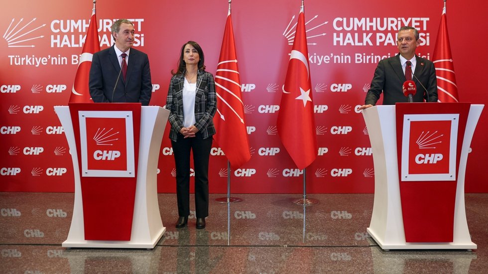 CHP ile DEM Parti heyeti arasında g&ouml;r&uuml;şme olacak mı?