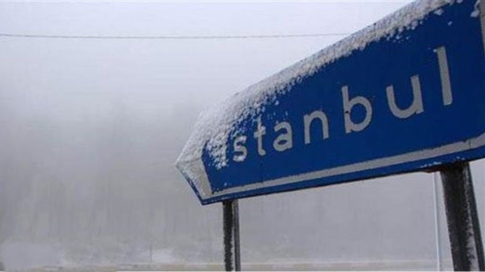 AKOM saat verdi ve uyardı: İstanbul'a kar geliyor!