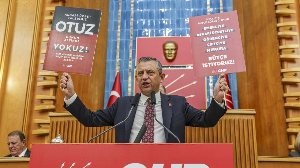 &Ouml;zg&uuml;r &Ouml;zel'den asgari &uuml;crete tepki, Grev &ccedil;ağrısı&hellip;