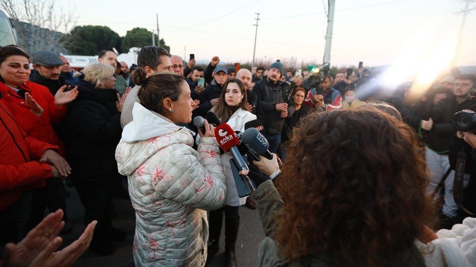 &Ouml;zg&uuml;r &Ouml;zel, Meryem Ana Evi N&ouml;betine destek olmaya Efes Sel&ccedil;uk&rsquo;a gidecek...