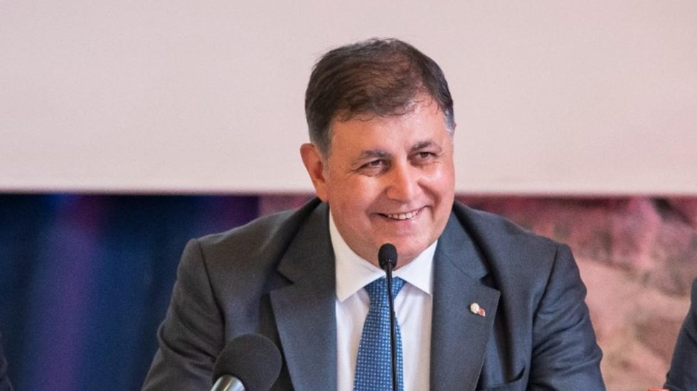 Tugay: "Kamu alanının &ouml;zel m&uuml;lkiyete verilmesine izin vermeyeceğiz"