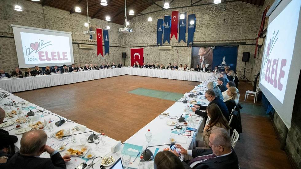 Başkan Tugay'dan çağrı: “İzmir'deki tüm kurumların sürece katılması gerekiyor”