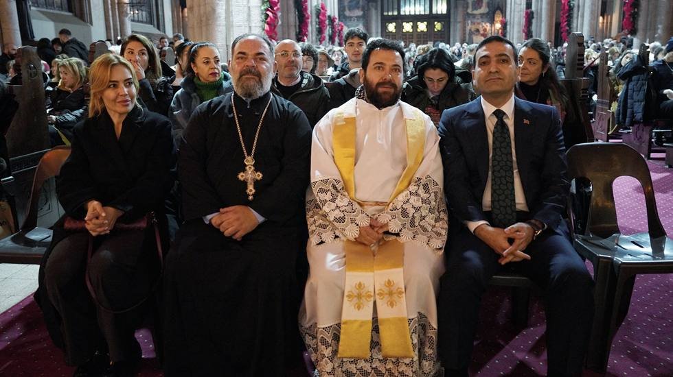 Beyoğlu’nda Noel Bayramı barış ve birlik mesajlarıyla kutlandı