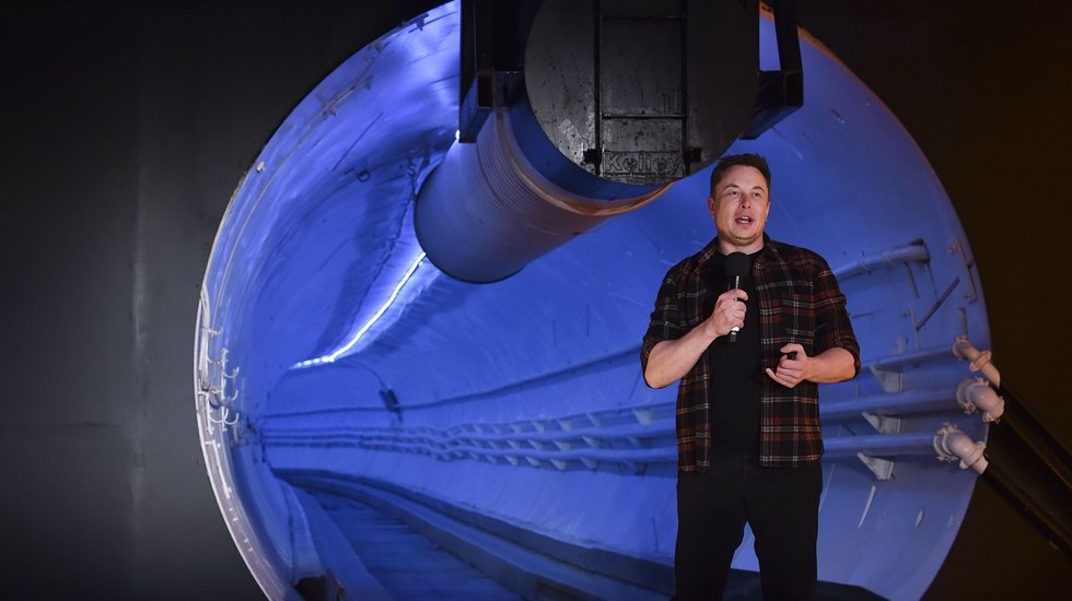 Elon Musk’dan Londra ile New York’u birbirine bağlayacak 5 bin kilometrelik tünel!