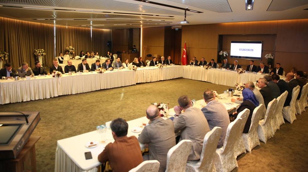 Küçükçekmece’de belediye personeline iç kontrol eğitimi ve çalıştayı