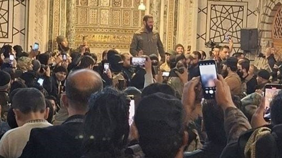 Türkiye, dahil birçok ülkenin terör örgütü listesinde bulunan HTŞ’ye meşruluk kazandırılıyor iddiaları