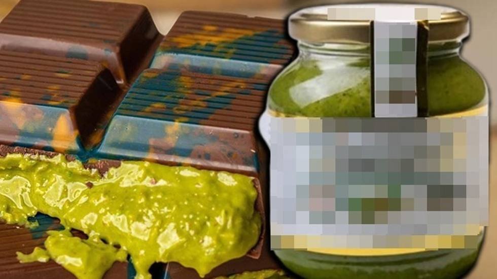 1 kavanozunu 490 liraya sattığı &uuml;r&uuml;ne fıstık diye 'boya' kullanan marka ifşa oldu!