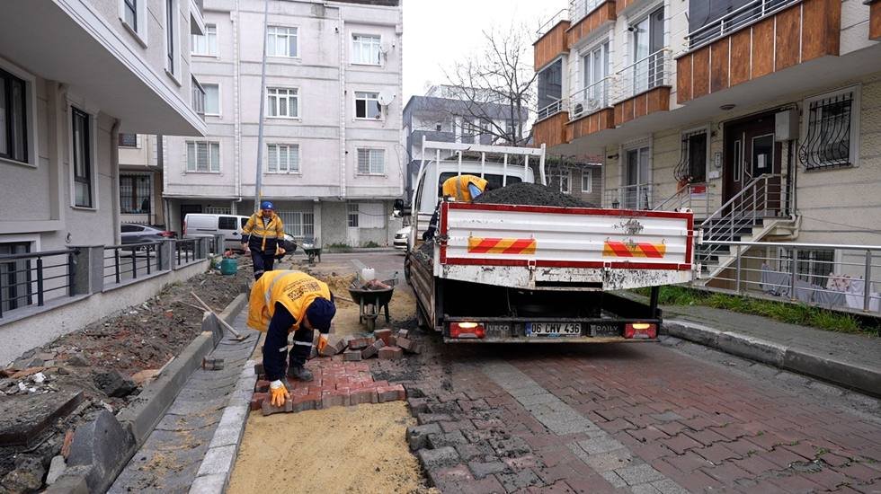 Avcılar’da kış çalışmaları ile hız kesmeden devam ediyor