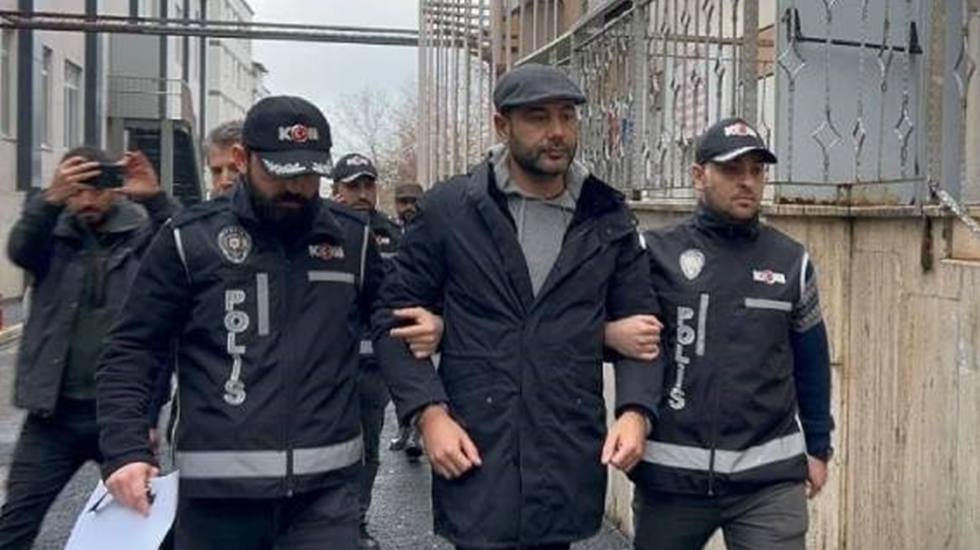 Rıza Akpolat Paşakapısı cezaevinden Silivri cezaevine sevk ediliyor