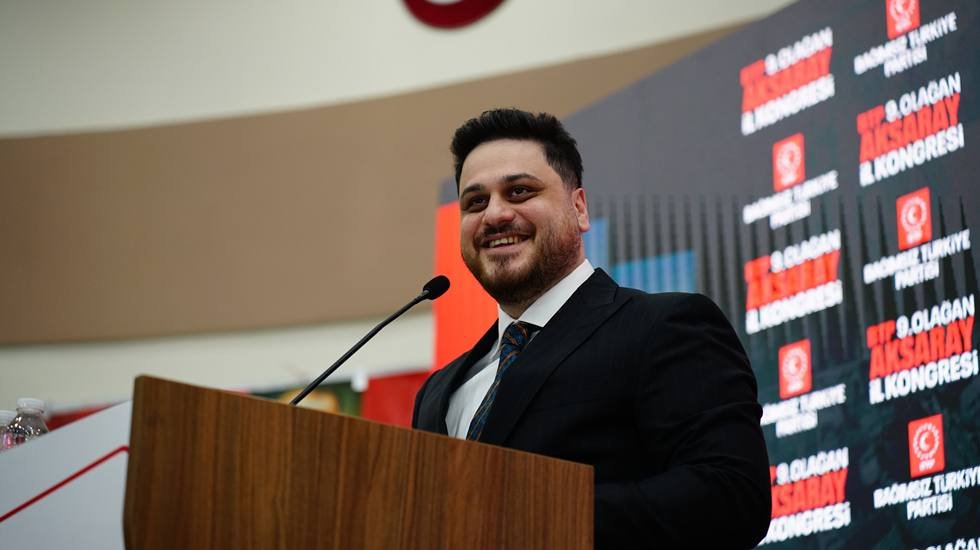 Biz sussak tarih susmayacak, tarih sussa hakikat susmayacak...