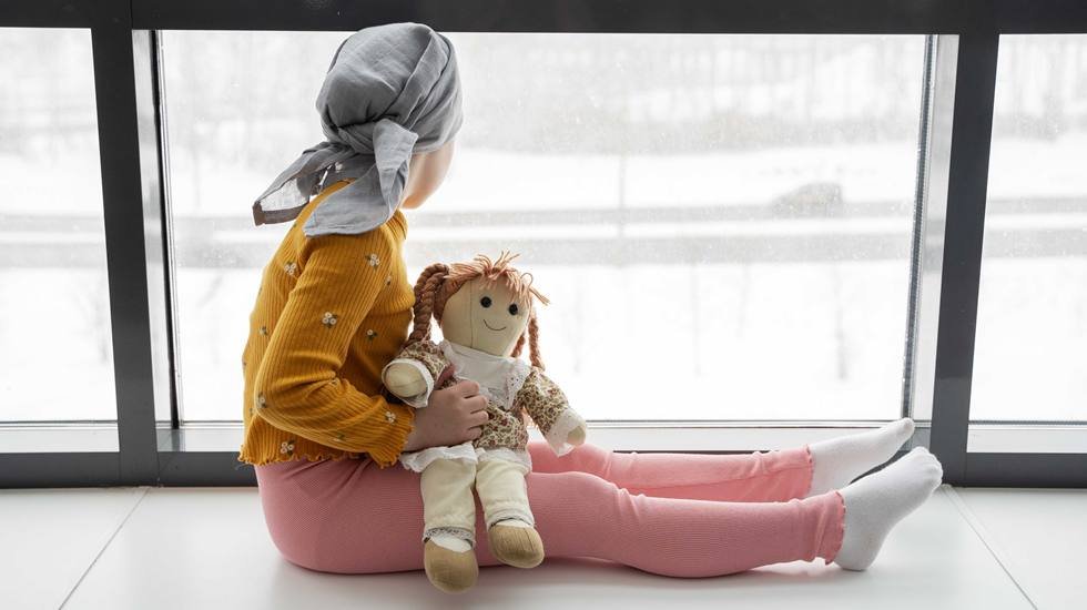 Çocuğunuzun derisinde nokta kanamalar, morluklar, halsizlik, yorgunluk, kemik ağrısı varsa dikkat