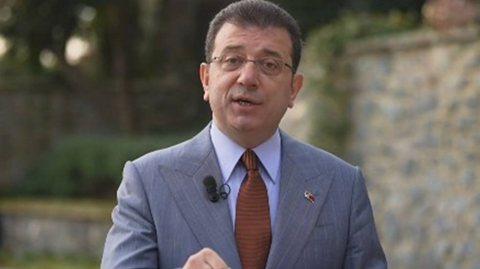 İmamoğlu gençlere seslendi: ‘Yeni yönetimin ilk adımlarını atıyoruz’