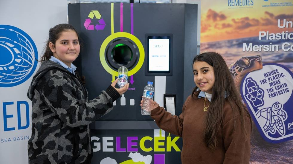 Büyükşehir’den ‘Plastiksiz Mersin Sahilleri İçin Birleşiyoruz’ Projesi