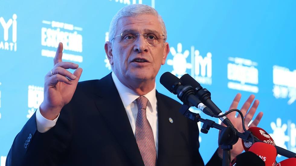 Dervişoğlu: &ldquo;Muhalefetin g&ouml;revi Erdoğan&rsquo;ın tabağına et koyup onun iştahını kabartmak değildir&rdquo;