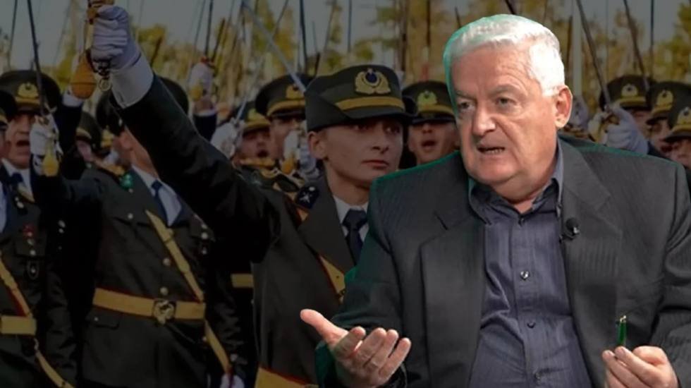 Emekli askeri hakim &Uuml;&ccedil;ok&rsquo;tan &lsquo;teğmenler&rsquo; tepkisi: 3 isim verdi, &lsquo;sırtımızı d&ouml;neceğiz&rsquo; dedi!