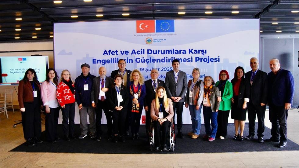 Engelli bireylerin afetlere hazırlanmasına Avcılar Belediyesi’nden destek