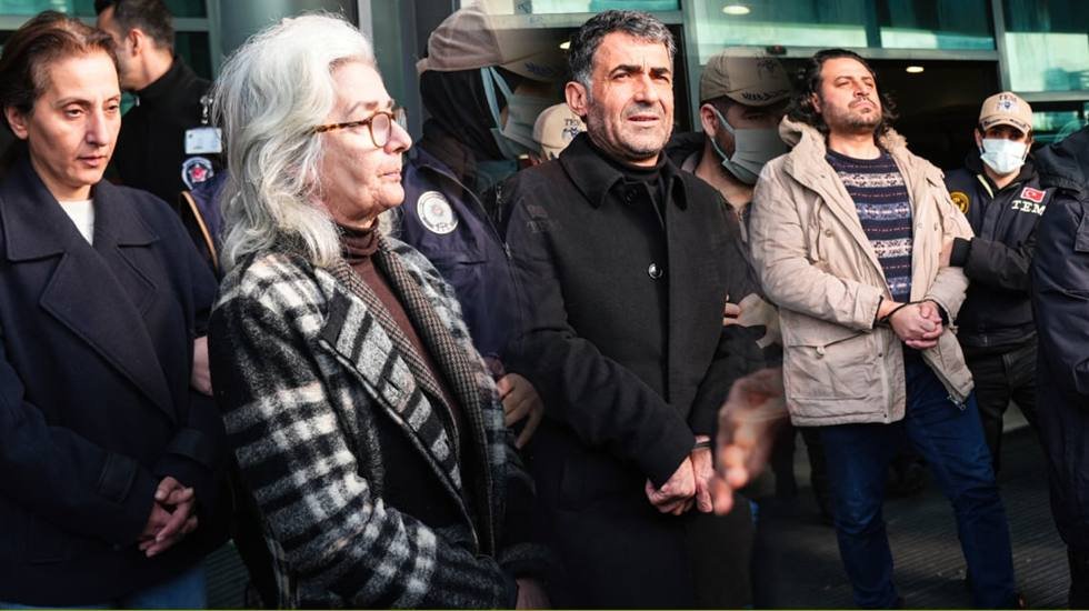 'Kent Uzlaşısı' soruşturması: 'Adli kaydı bulunan şahıslarla yoğun iletişim' iddiası