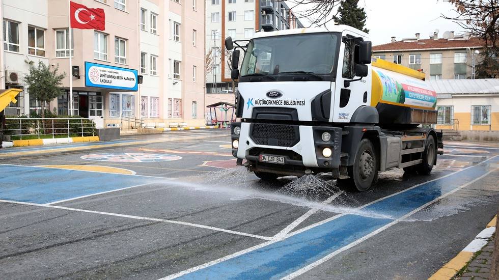 Küçükçekmece’de okullar ikinci döneme hazır