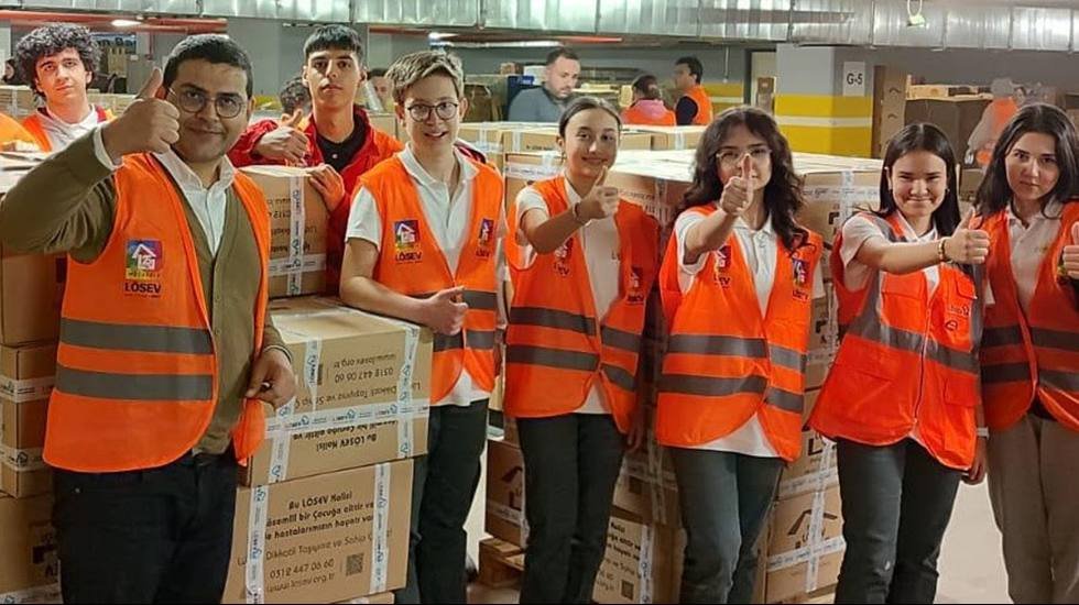 L&Ouml;SEV&rsquo;den binlerce aileye koli koli mutluluk...