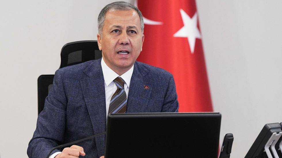 Ali Yerlikaya: "Halkı sokağa, meydanlara çağırmak en hafif tabiriyle 'sorumsuzluktur"