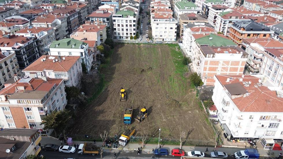 Denizköşkler mahallesi kapalı pazar alanı ve otoparkına kavuşuyor!
