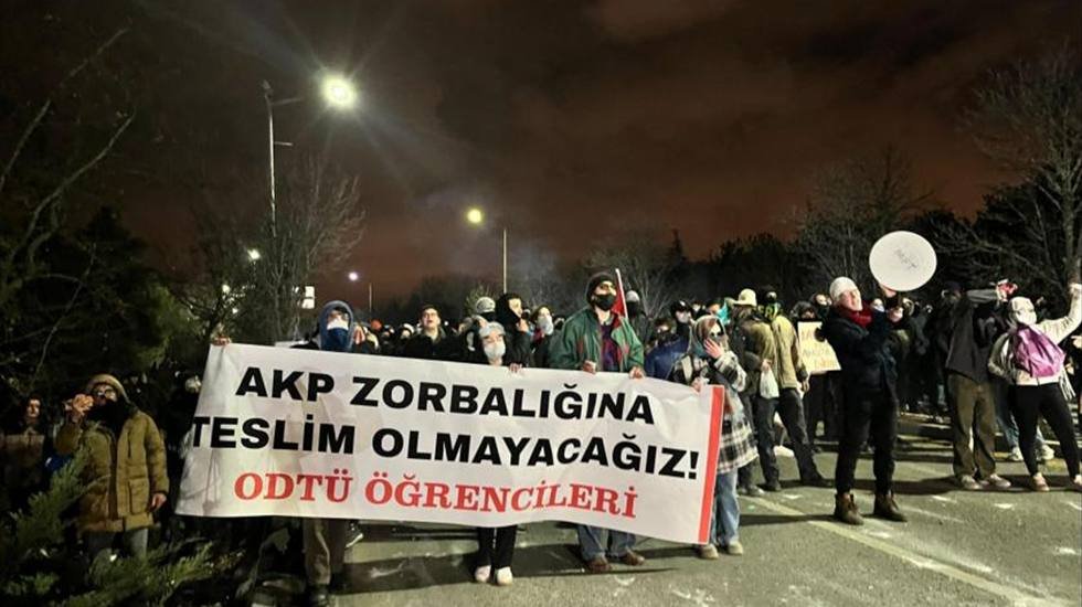 ODTÜ’lü öğrencilere orantısız polis müdahalesi…