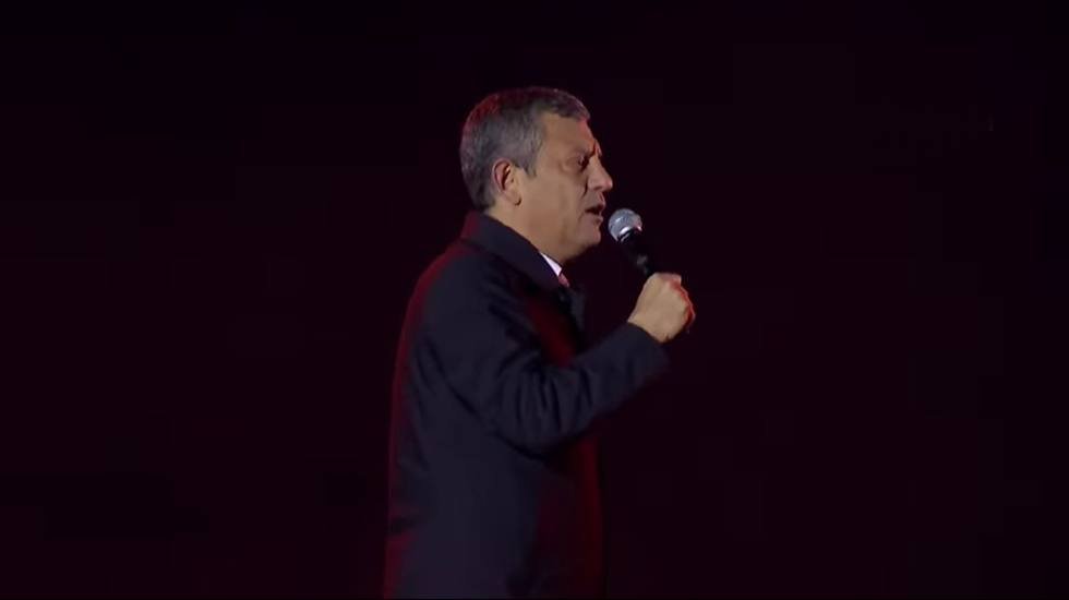 Özgür Özel'den Saraçhane’de tarihi konuşma...