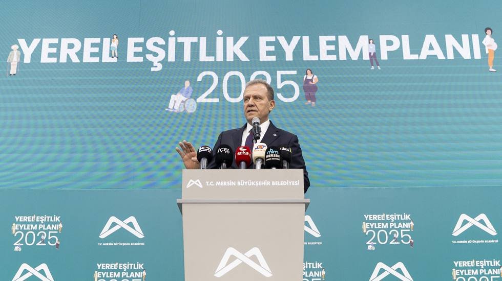 Seçer: “Kadınlar zincirleri ve ayağındaki prangaları kırıp atacak"