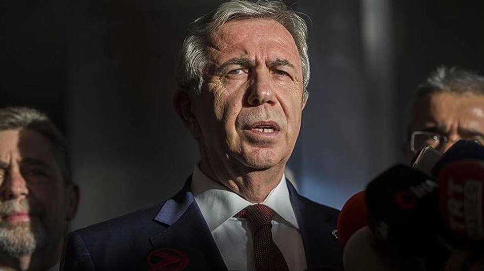 'AKP'ye geçecek' dedikodusuna Mansur Yavaş'tan zehir zemberek yanıt!