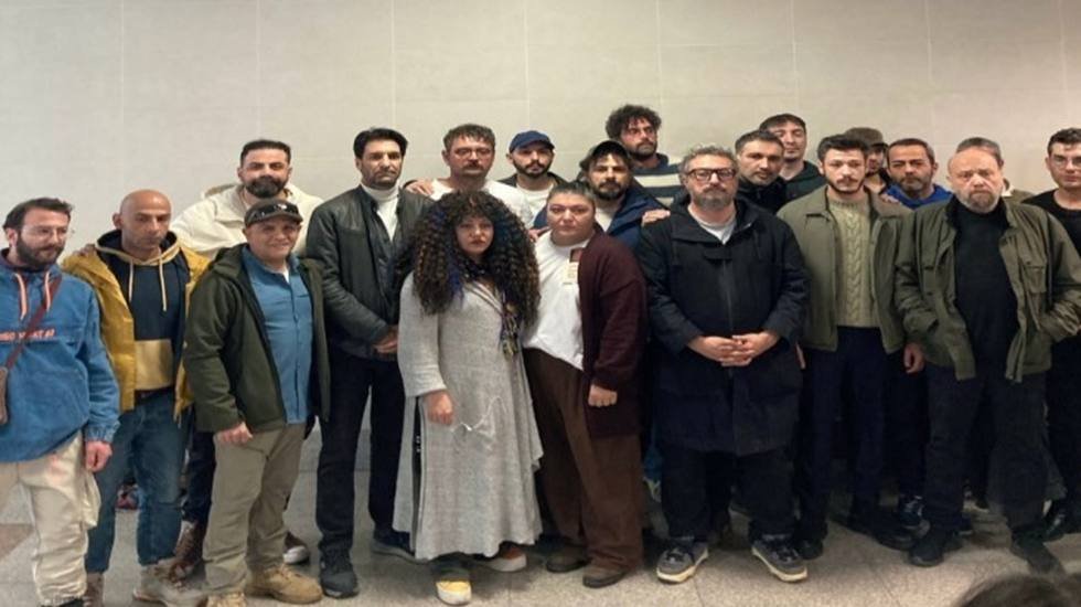 Aralarında Cem Yiğit Üzümoğlu'nun da olduğu 11 kişi, adliyeye sevk edildi.