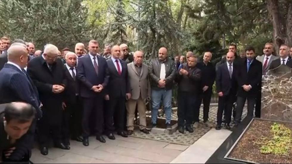 Bahçeli, Türkeş'in anma törenine de katılmadı