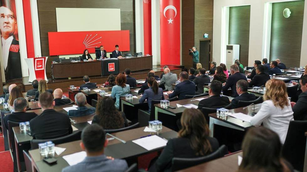 CHP’nin yeni seçilen PM üyeleri ilk toplantısını yaptı…